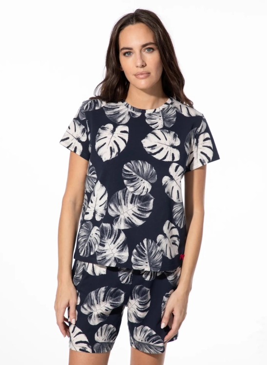 short stories short stories leafs  t shirt