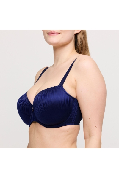 Twist by Prima Donna