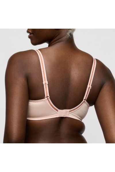 Twist by Prima Donna