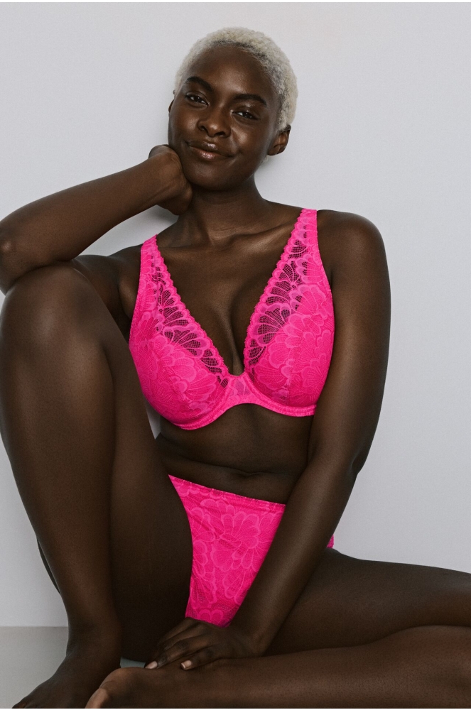 Twist by Prima Donna