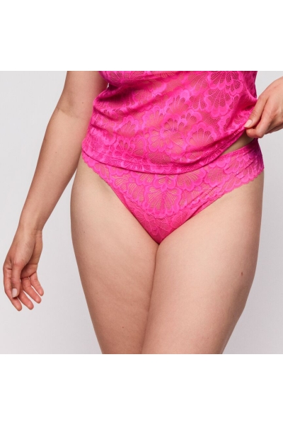 Twist by Prima Donna