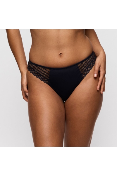 Twist by Prima Donna