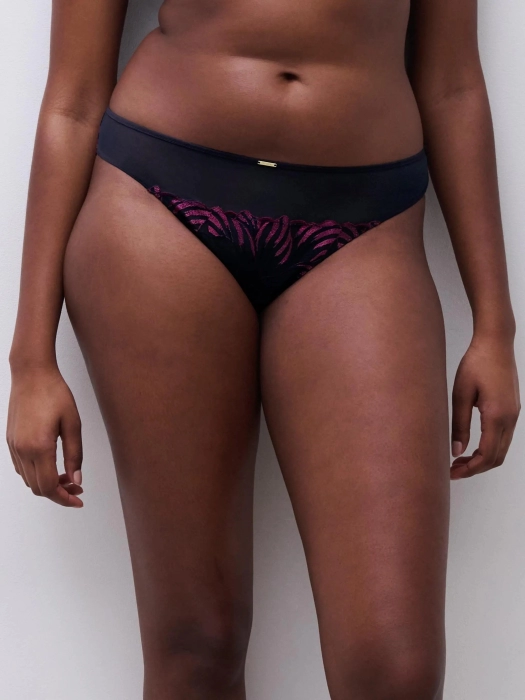 Chantelle Chantelle legend string